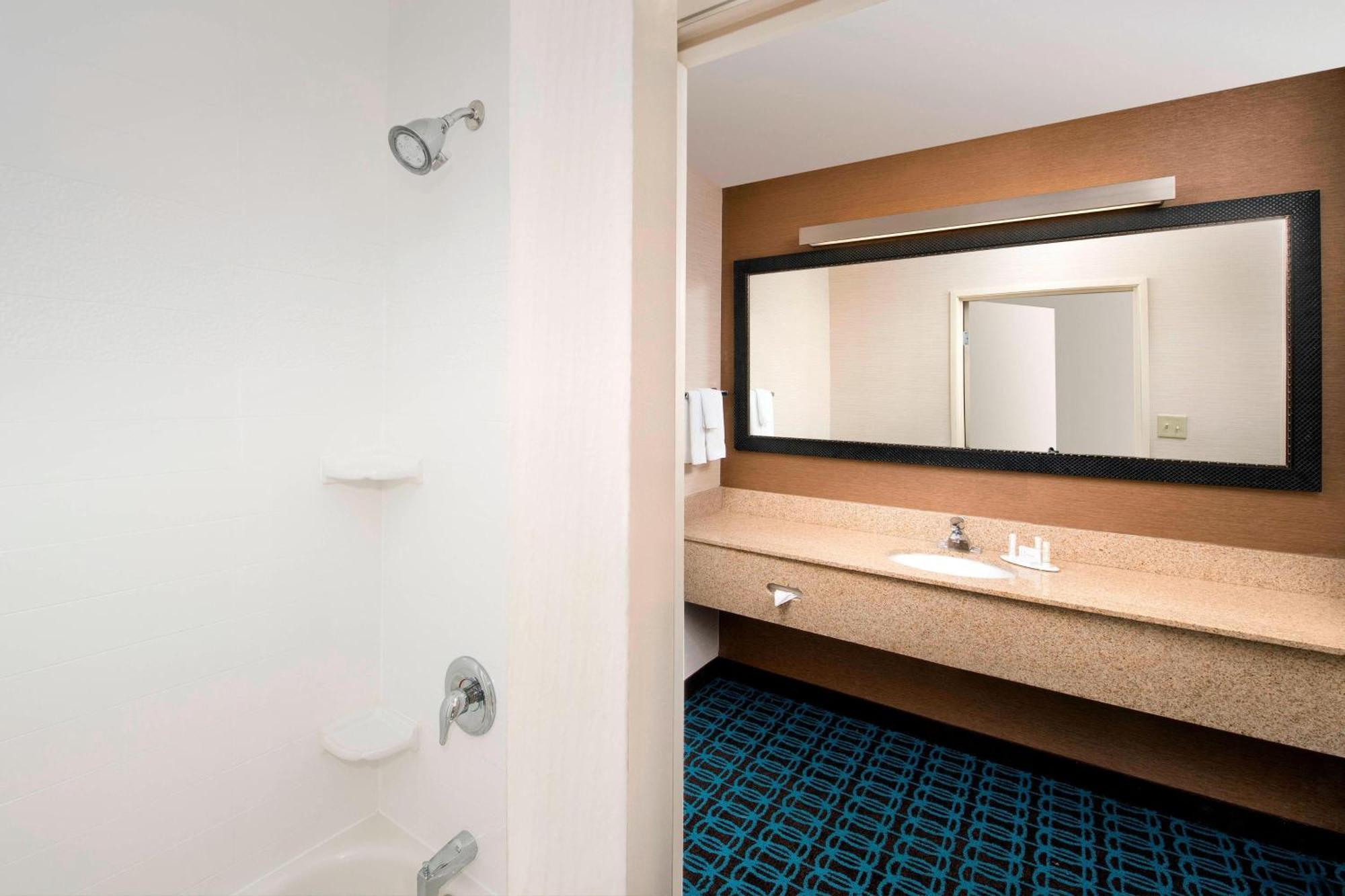 Fairfield Inn & Suites By Marriott Albuquerque Airport Exterior photo