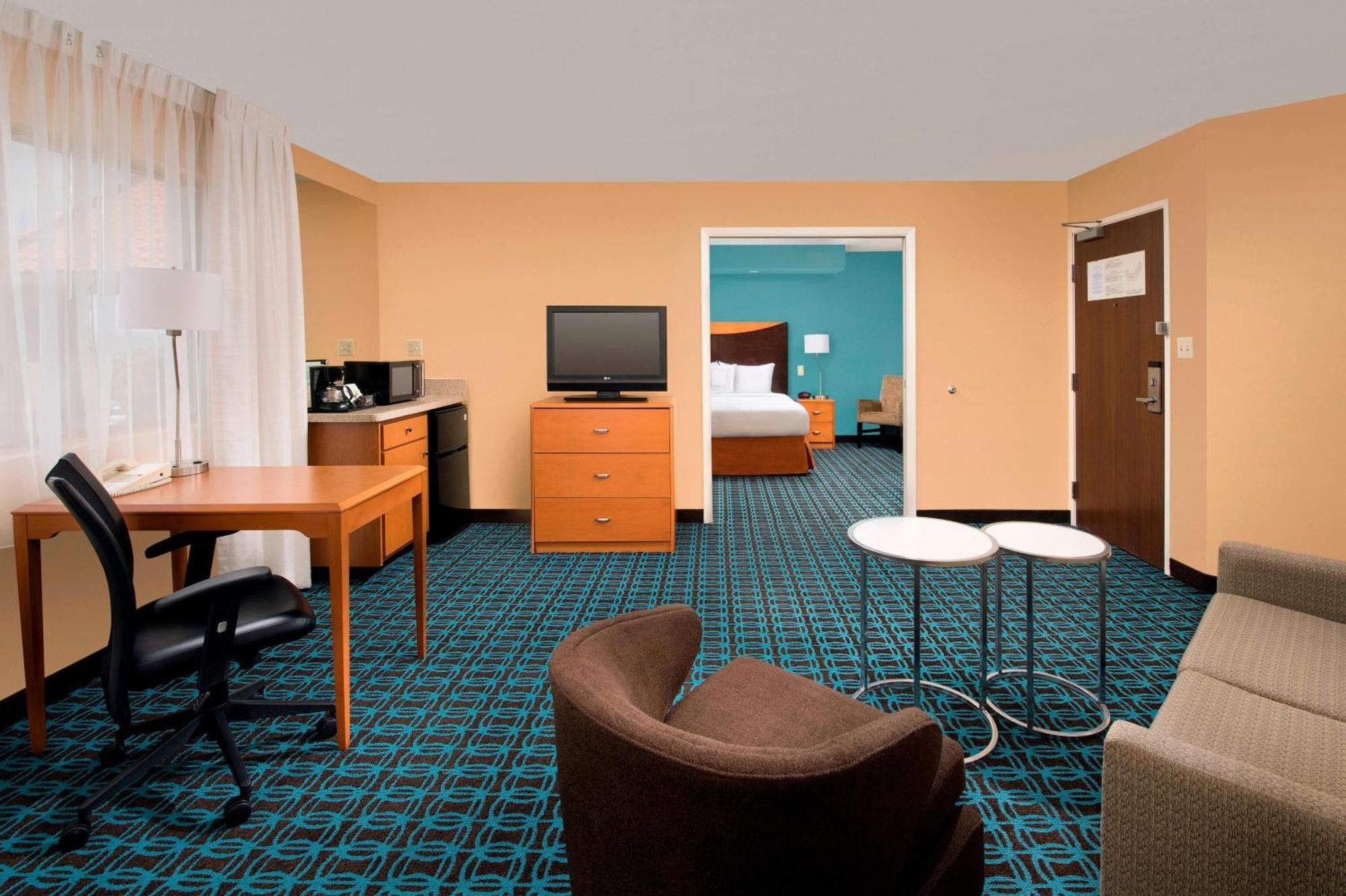 Fairfield Inn & Suites By Marriott Albuquerque Airport Exterior photo